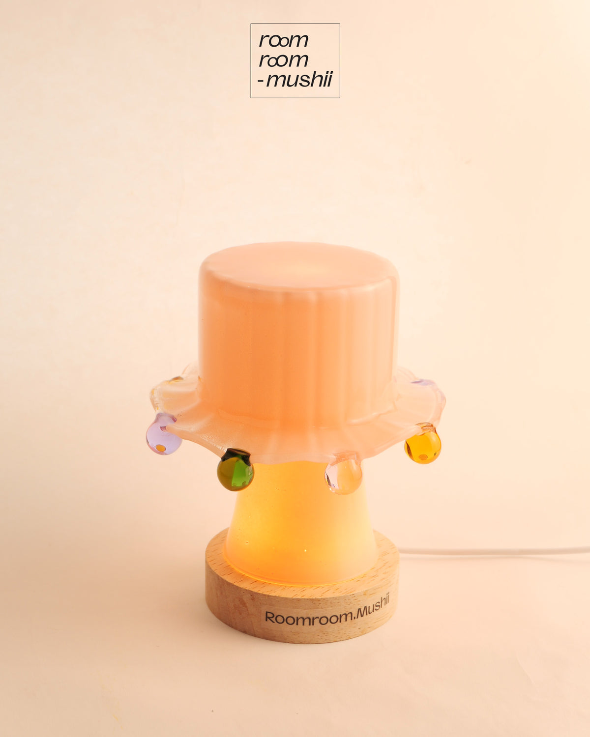 Roomroom.Mushii Wonka Lamp